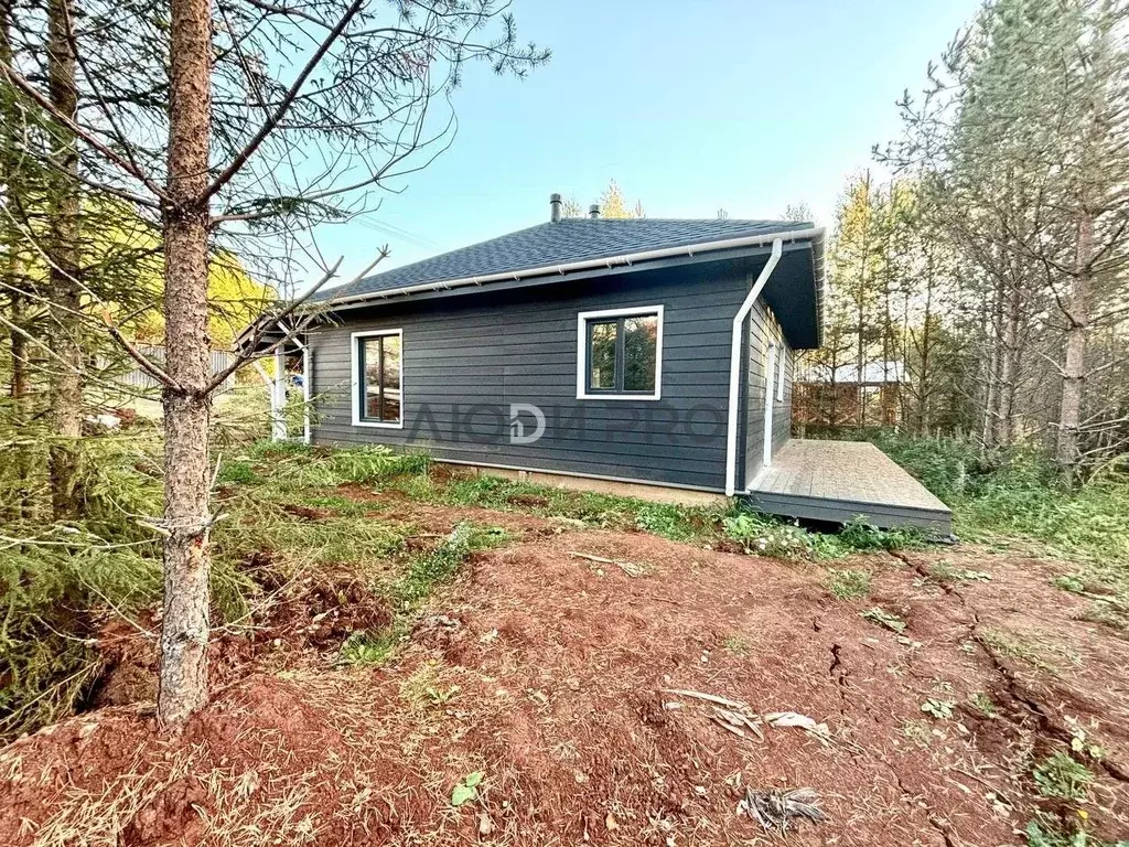 Дом в Кировская область, Слободской район, Шиховское с/пос, д. ... - Фото 1