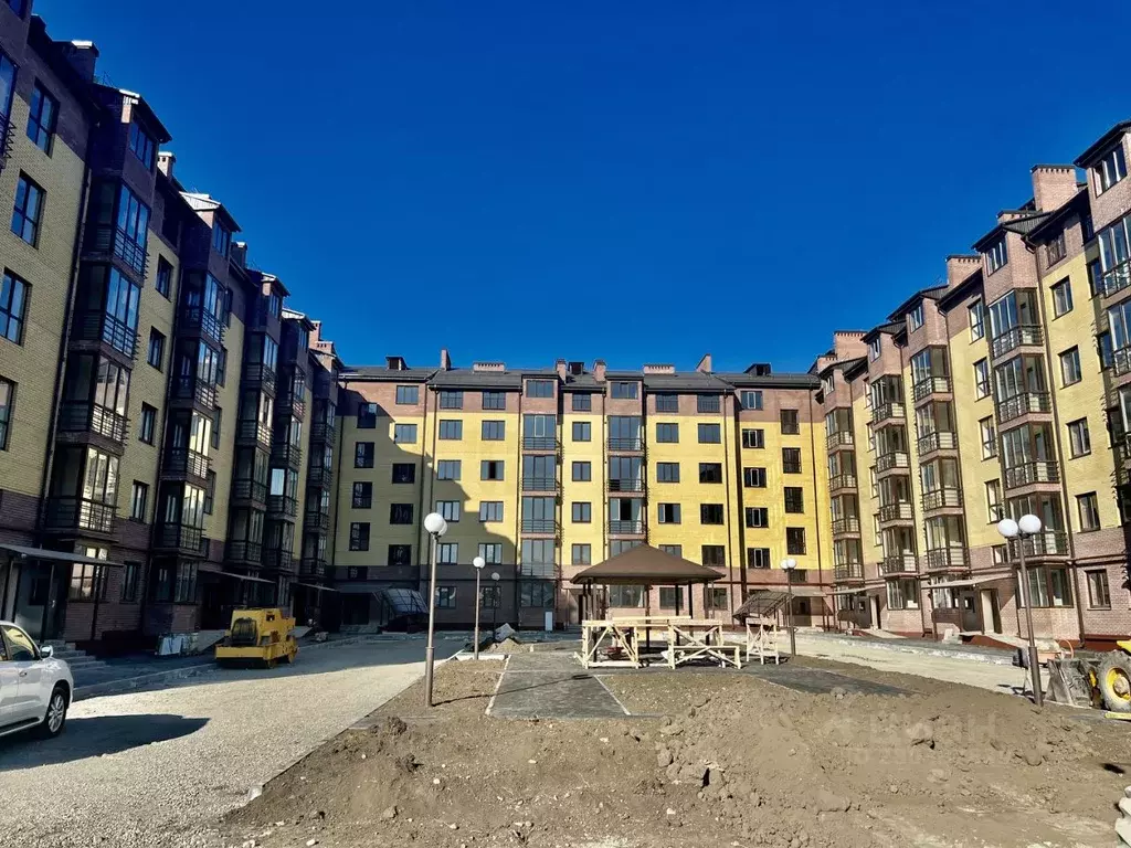 3-к кв. Северная Осетия, Владикавказ ул. Билара Кабалоева, 18 (71.0 м) - Фото 0
