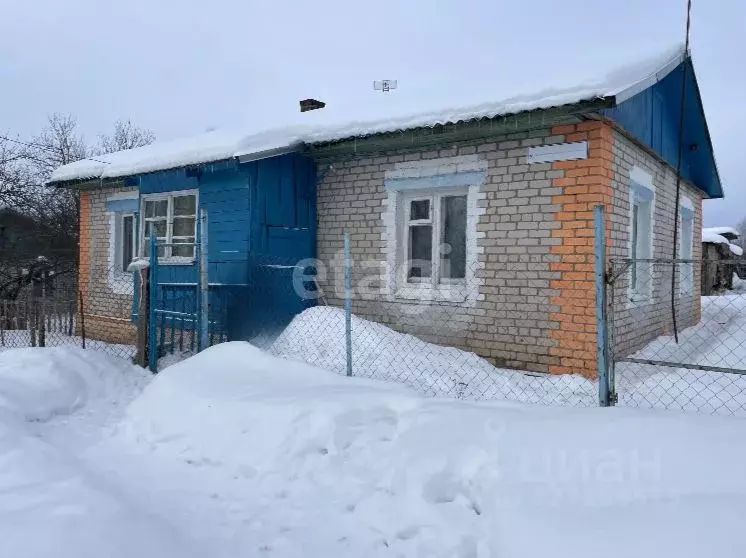 Дом в Смоленская область, Демидовский муниципальный округ, д. Закрутье ... - Фото 1