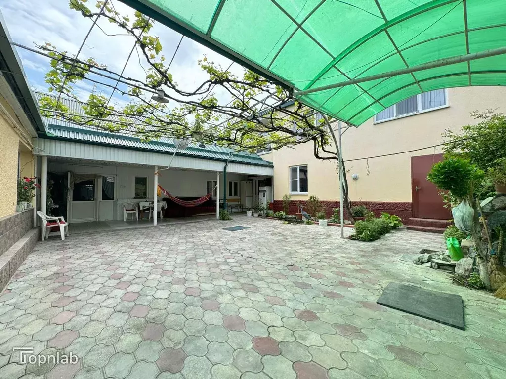 Дом в Кабардино-Балкария, Нальчик ул. Гастелло, 54 (210 м) - Фото 2