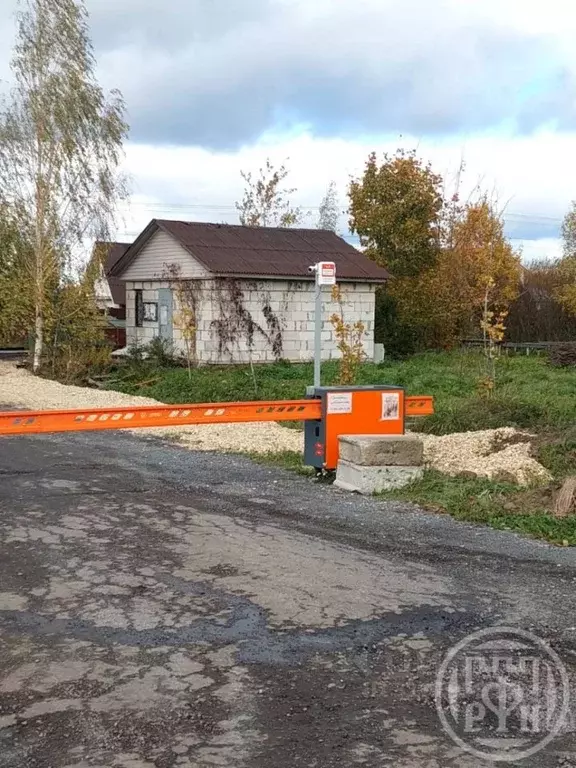 Участок в Ленинградская область, Гатчинский район, Антропшино ... - Фото 0