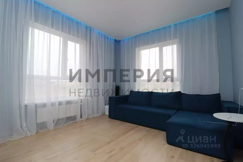 2-к кв. Крым, Симферополь просп. Александра Суворова, 15к11 (47.3 м) - Фото 1