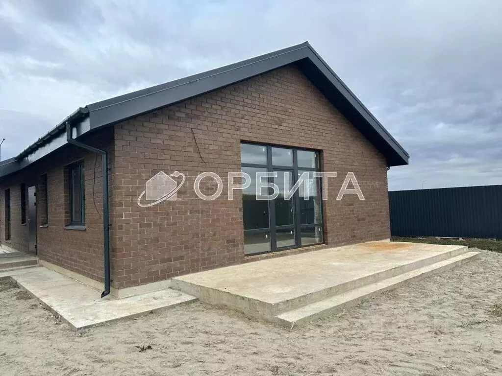 Дом в Тюменская область, Тюменский муниципальный округ, Новокаменский ... - Фото 1