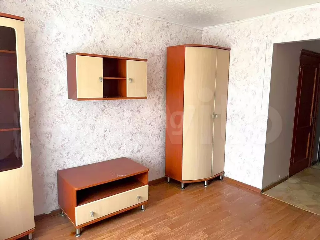 Комната 17 м в 1-к., 1/5 эт. - Фото 1