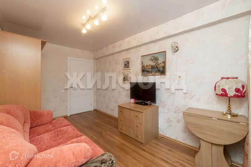 Продаётся 3-к квартира, 60 м - Фото 1
