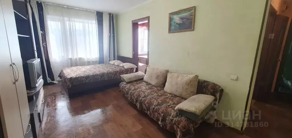 1-к кв. Красноярский край, Красноярск ул. Александра Матросова, 6 ... - Фото 0