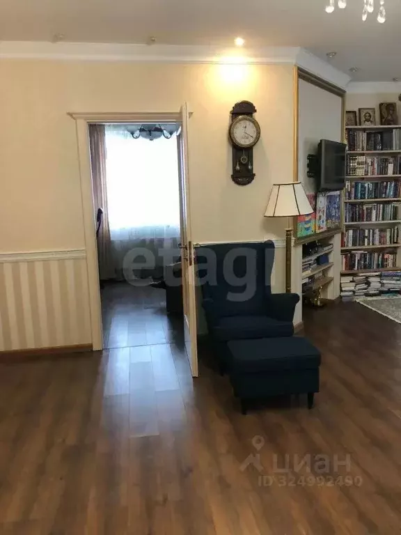 4-к кв. Волгоградская область, Волгоград Батальонная ул., 13 (129.6 м) - Фото 2