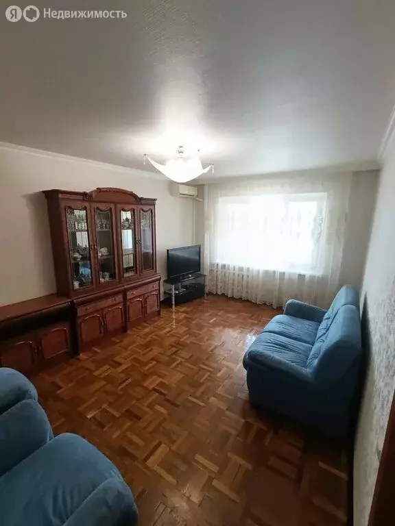 2-комнатная квартира: Нальчик, улица Тарчокова, 58 (56 м) - Фото 1