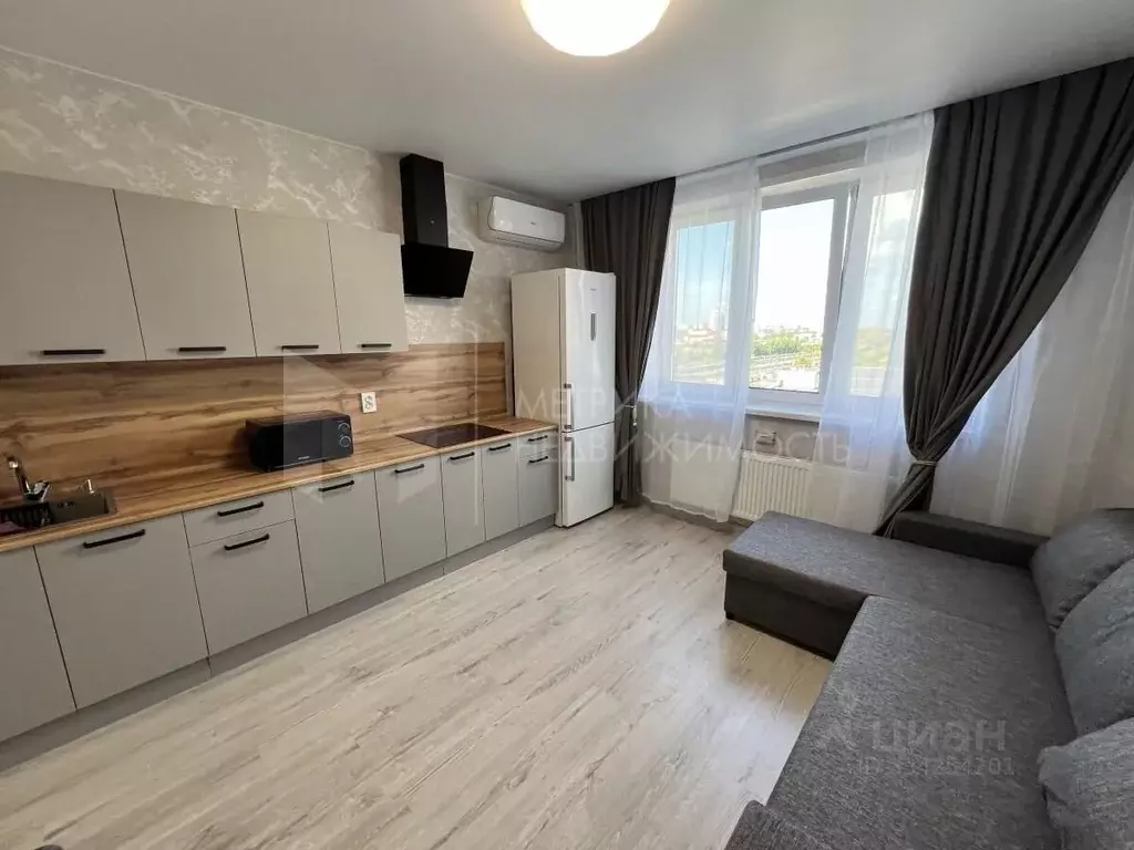 Студия Тюменская область, Тюмень ул. Республики, 204к17 (22.3 м) - Фото 2