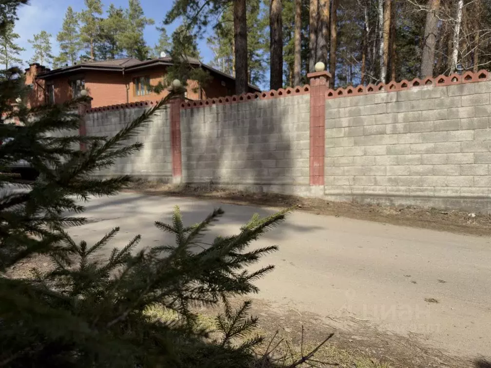 Участок в Иркутская область, Иркутский муниципальный округ, д. ... - Фото 1