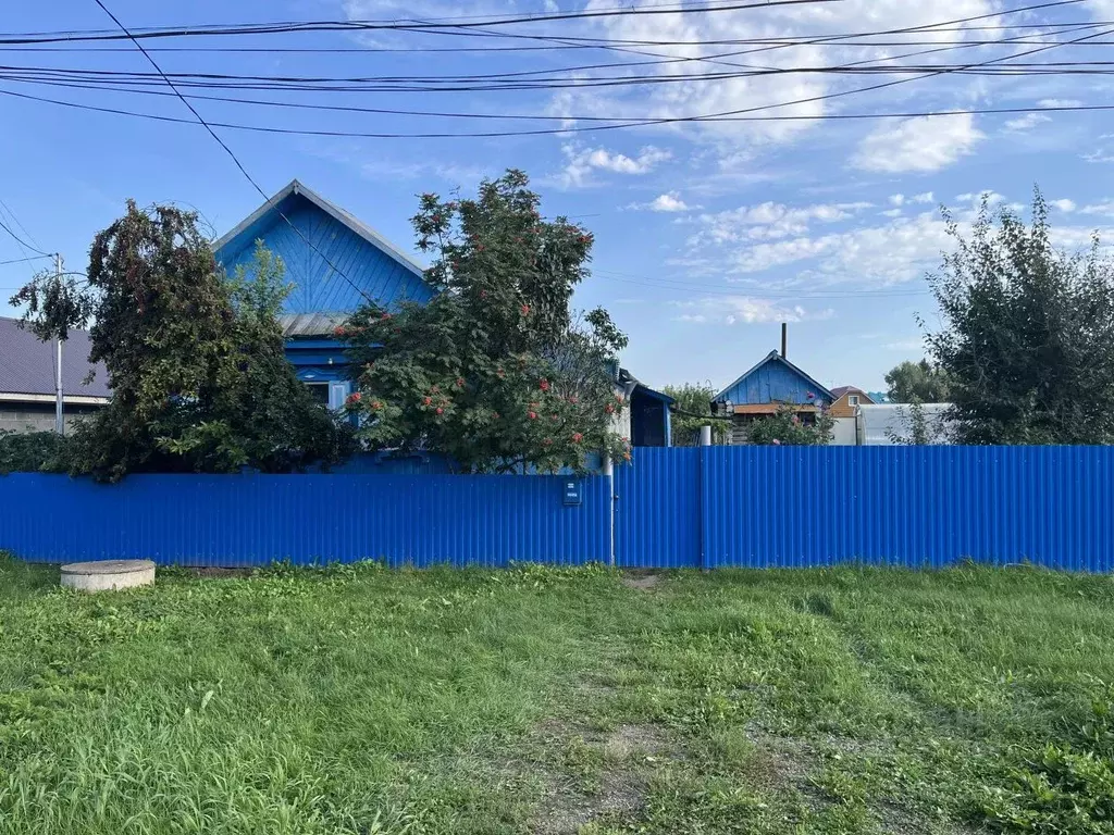 Дом в Башкортостан, Кушнаренковский сельсовет, с. Кушнаренково ул. ... - Фото 1