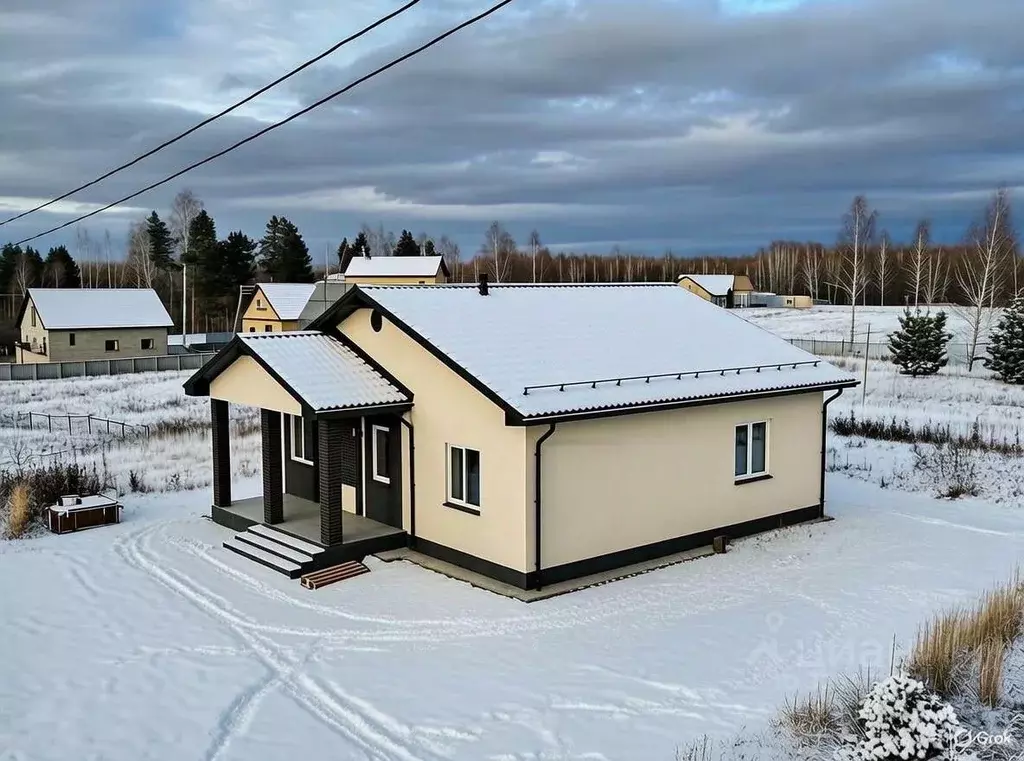 Дом в Свердловская область, Белоярский муниципальный округ, пос. ... - Фото 1