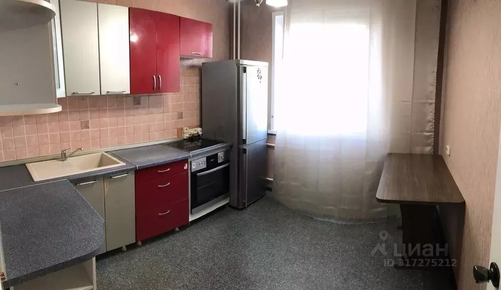 2-к кв. Красноярский край, Красноярск Взлетка мкр, ул. Батурина, 19 ... - Фото 1
