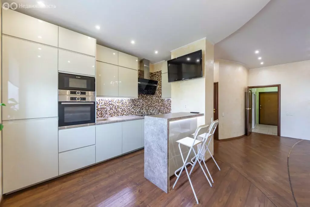 3-комнатная квартира: Хабаровск, Уссурийский бульвар, 24 (89 м) - Фото 1