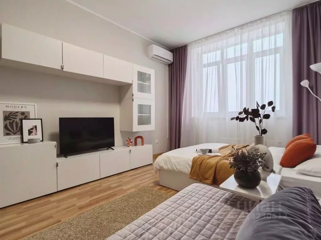 1-к кв. Свердловская область, Екатеринбург ул. 8 Марта, 190 (49.0 м) - Фото 2