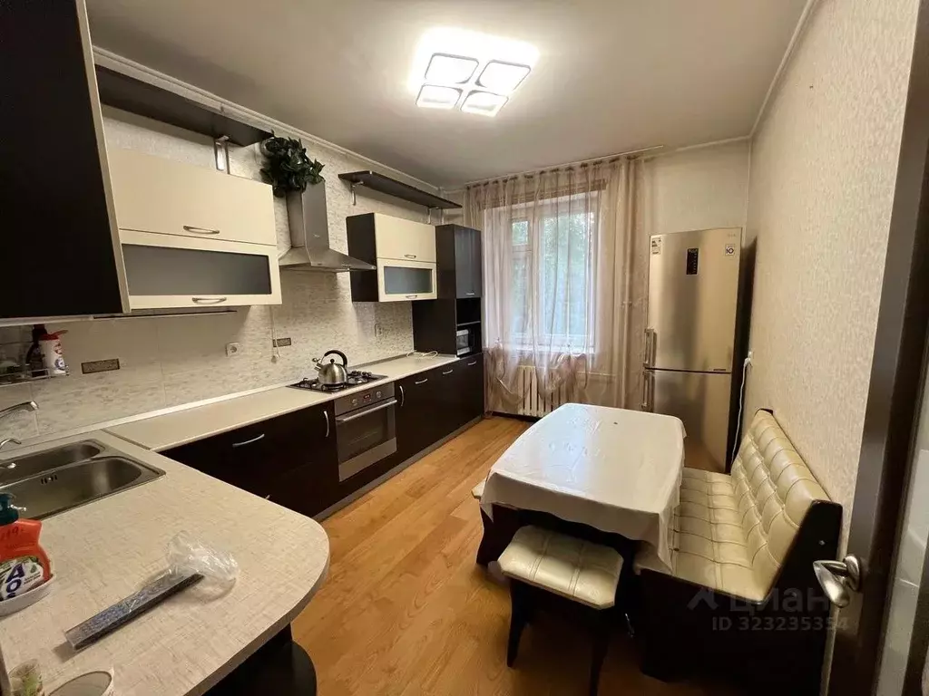 2-к кв. Татарстан, Казань просп. Альберта Камалеева, 12 (65.0 м) - Фото 2