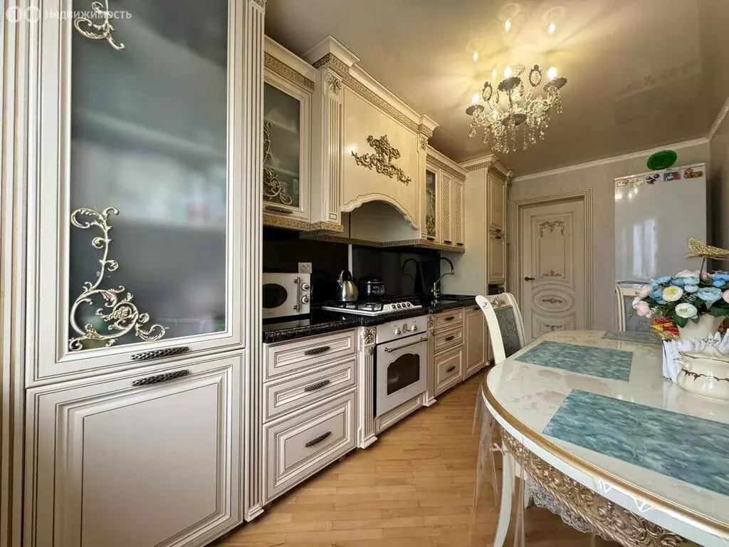 2-комнатная квартира: Нальчик, улица Киримова, 140 (63 м) - Фото 1