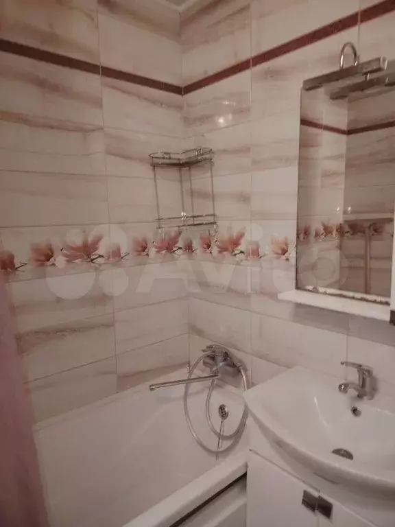 1-к. квартира, 40 м, 8/10 эт. - Фото 1