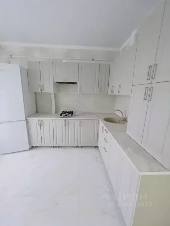 1-к кв. Краснодарский край, Горячий Ключ ул. Ярославского, 111Б (41.0 ... - Фото 1