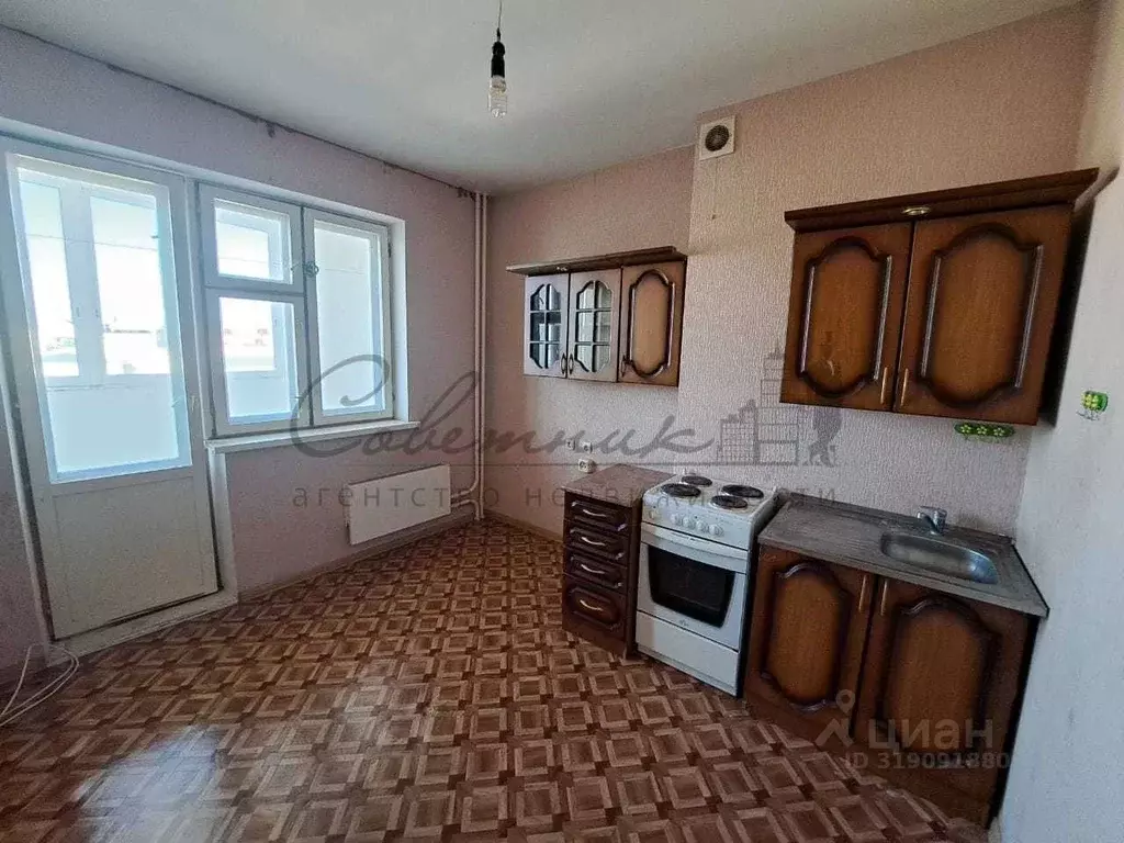 3-к кв. Белгородская область, Старый Оскол Степной мкр, 7 (85.0 м) - Фото 1