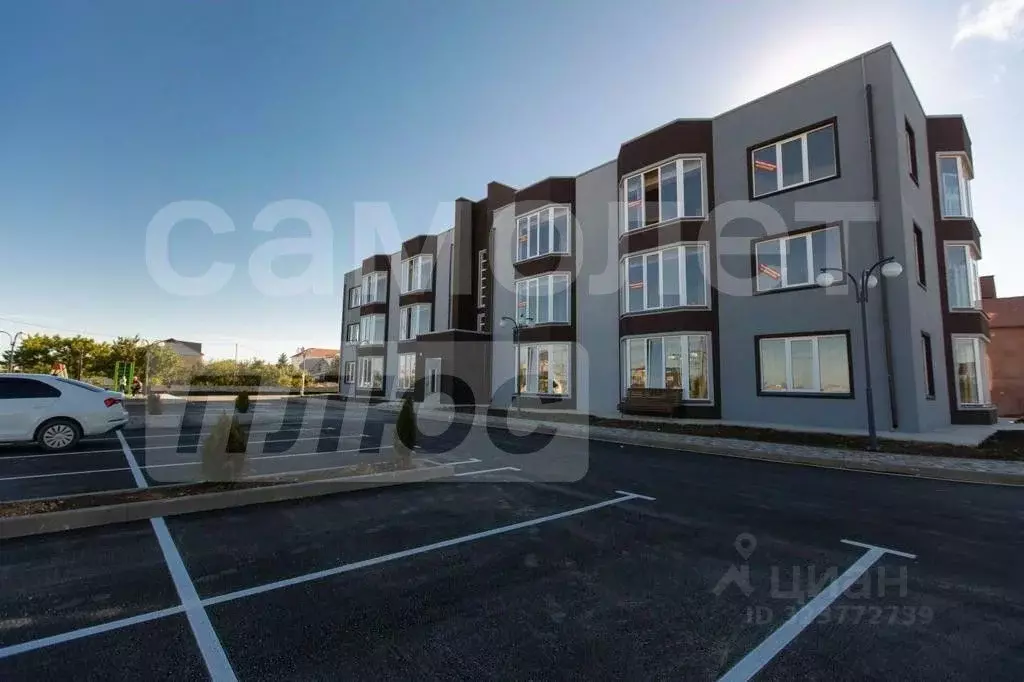 2-к кв. Крым, Сакский район, с. Штормовое ул. Прибрежная (48.0 м) - Фото 1