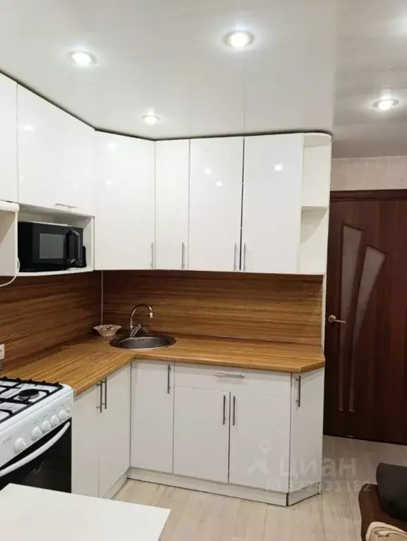 1-к кв. Удмуртия, Сарапул ул. Седельникова, 144 (36.0 м) - Фото 1