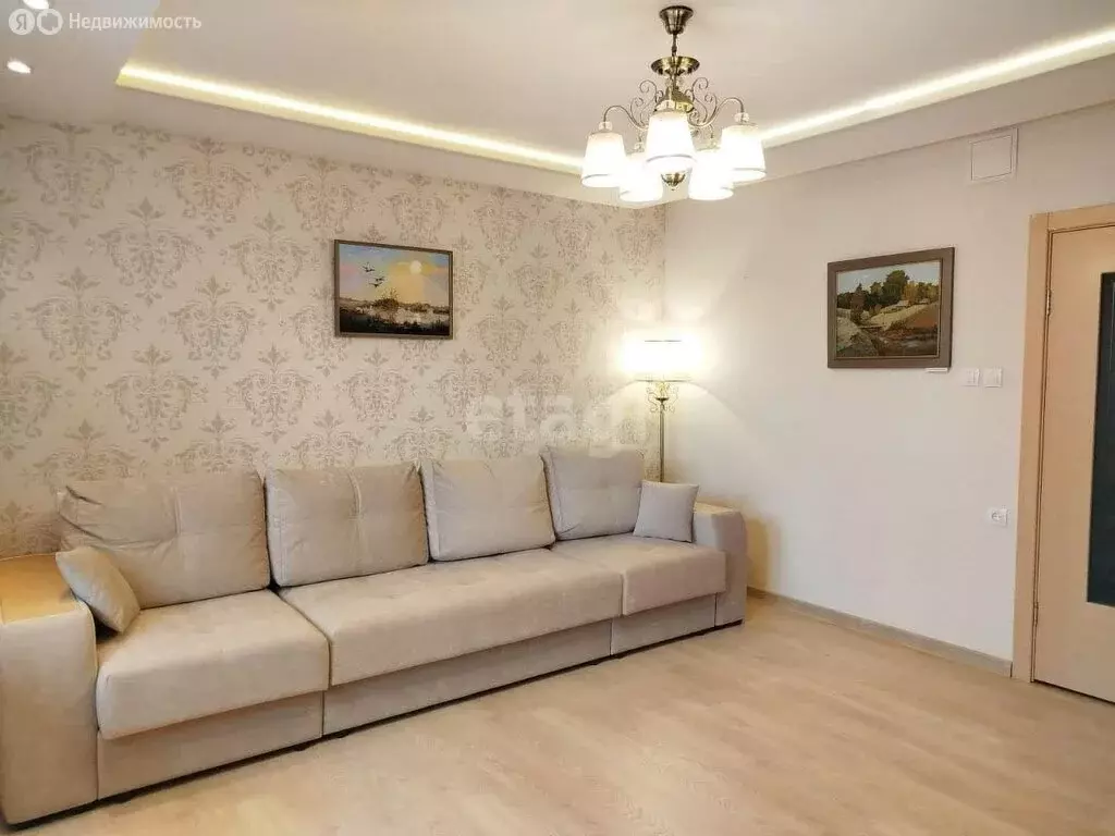 3-комнатная квартира: Курган, жилой район Заозёрный, 6-й микрорайон, ... - Фото 2