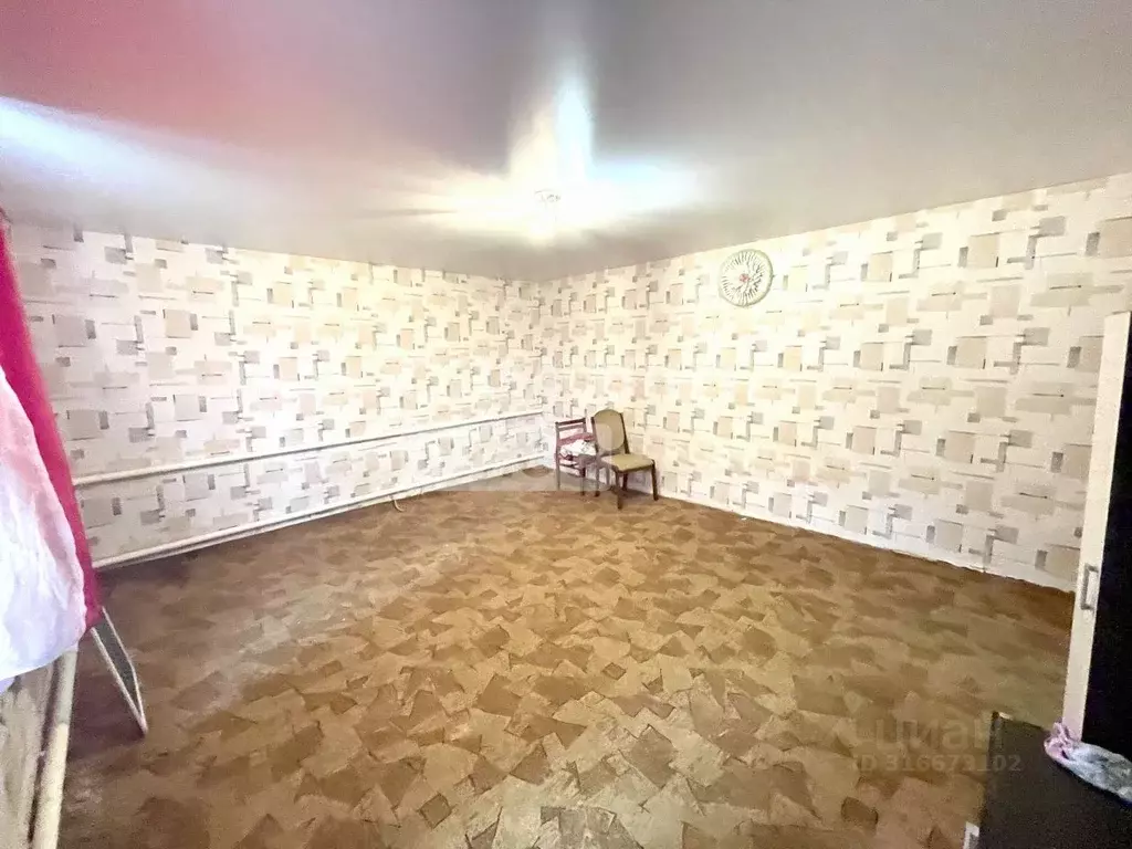 Дом в Краснодарский край, Динская ст-ца ул. Октябрьская, 56А (60 м) - Фото 1