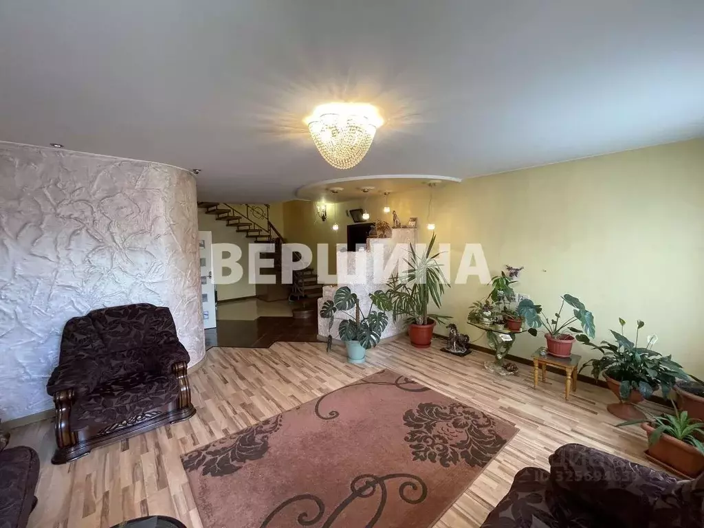 4-к кв. Ставропольский край, Пятигорск ул. Адмиральского, 49 (127.1 м) - Фото 2