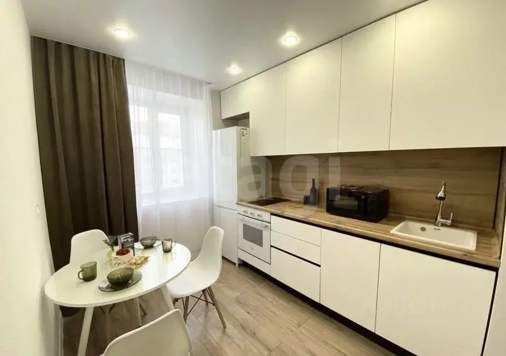 1-к кв. Тюменская область, Тюмень ул. Таллинская, 2Б (36.1 м) - Фото 1