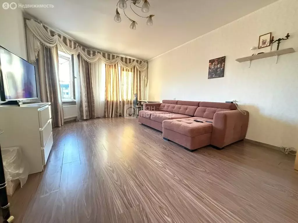 3-комнатная квартира: Бугры, Шоссейная улица, 36 (80 м) - Фото 1