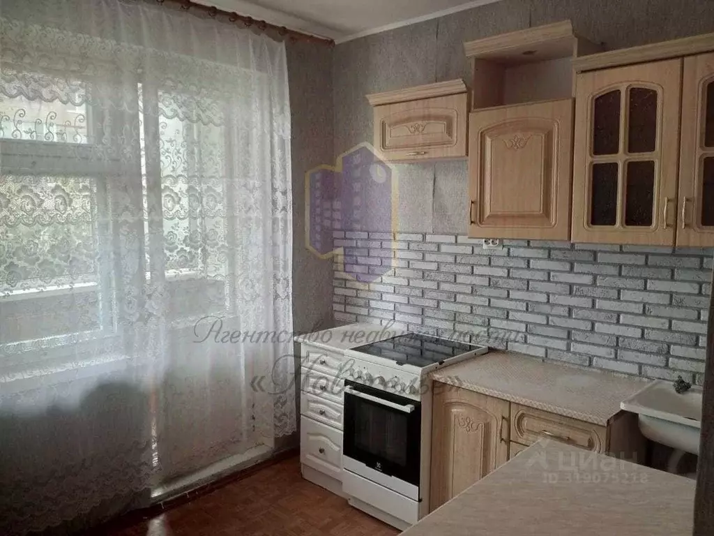 1-к кв. Белгородская область, Старый Оскол Восточный мкр, 12 (39.0 м) - Фото 0