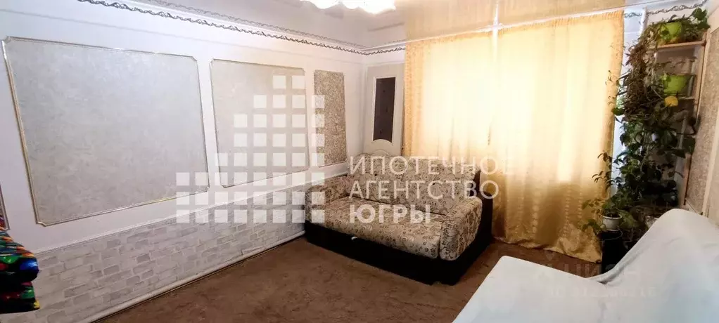 3-к кв. Ханты-Мансийский АО, Ханты-Мансийск ул. Ленина, 113А (49.7 м) - Фото 0