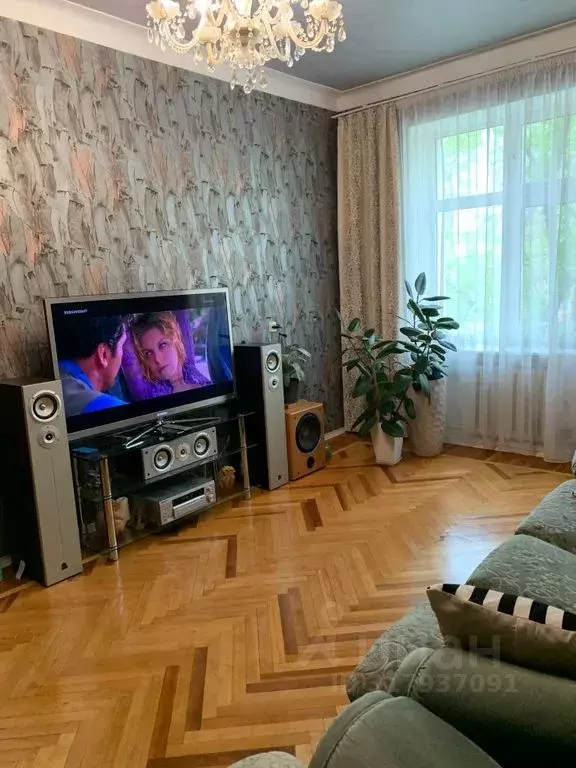 2-к кв. Краснодарский край, Туапсе ул. Карла Маркса, 7 (70.0 м) - Фото 1