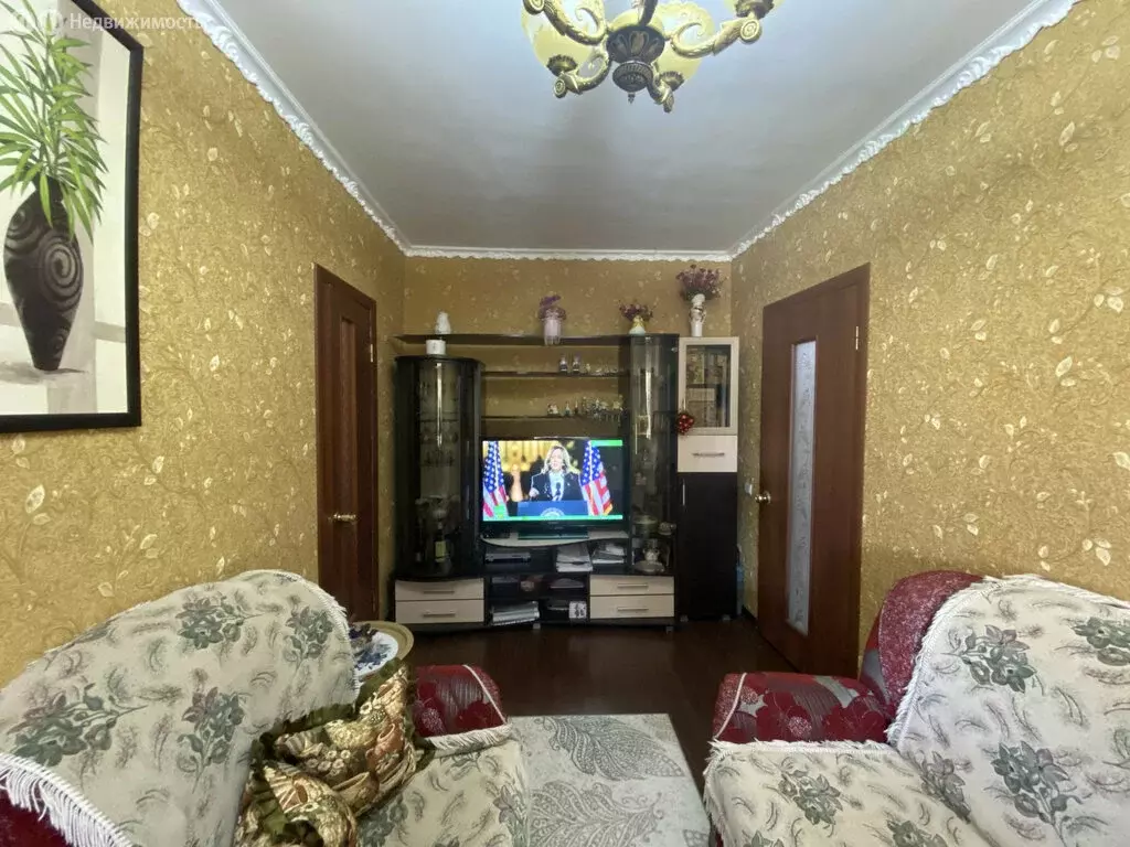 3-комнатная квартира: Апшеронск, Тихая улица, 145 (35.3 м) - Фото 1