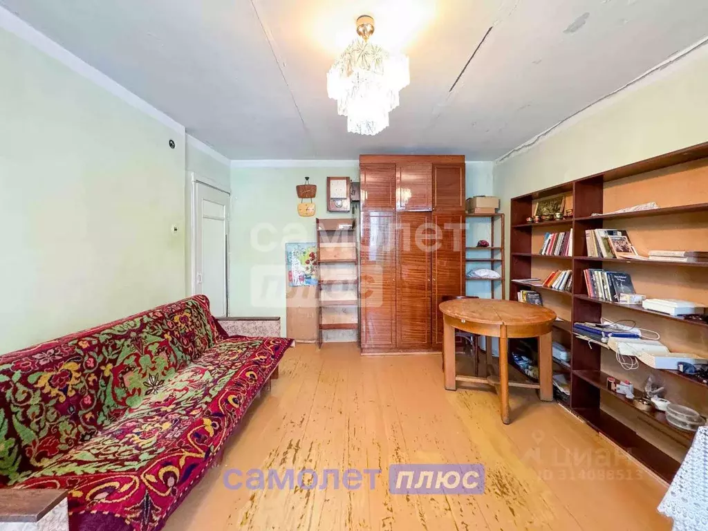 2-к кв. Чувашия, Чебоксары Коллективная ул., 7 (49.6 м) - Фото 1
