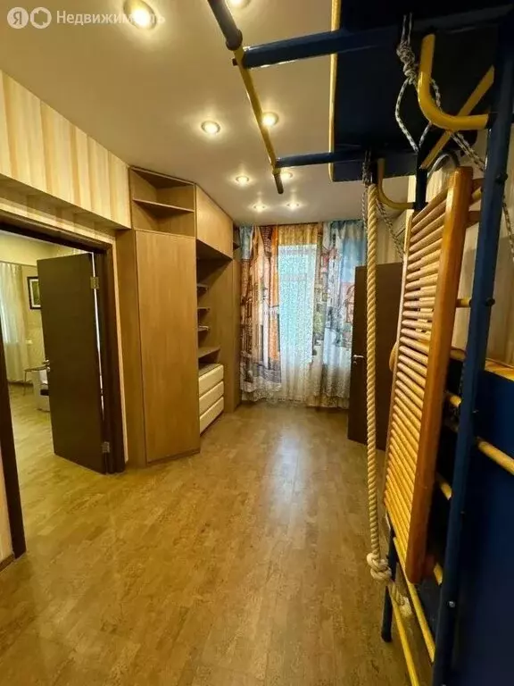 4-комнатная квартира: Москва, улица Годовикова, 2 (102 м) - Фото 1