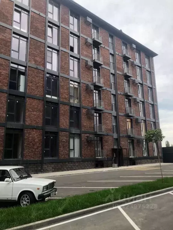 3-к кв. Кабардино-Балкария, Нальчик ул. Тарчокова, 127А (71.0 м) - Фото 2