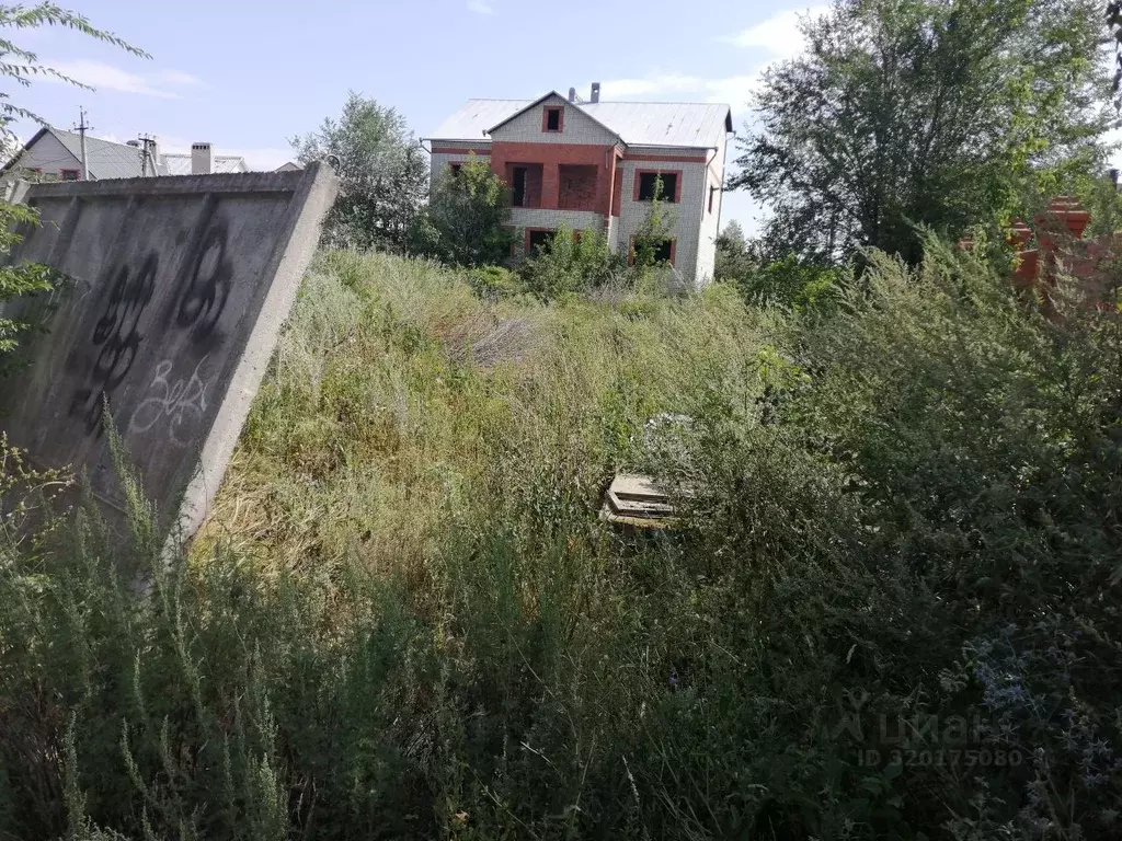 Участок в Саратовская область, Энгельс Трембицкая ул. (8.5 сот.) - Фото 0