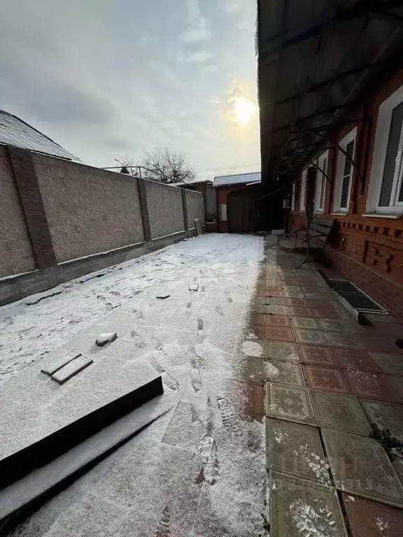 Дом в Северная Осетия, Владикавказ Нальчикская ул., 38 (170 м) - Фото 2