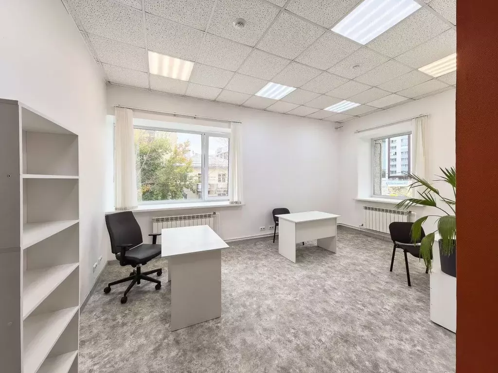 Офис в Свердловская область, Екатеринбург ул. Папанина, 1 (22 м) - Фото 1