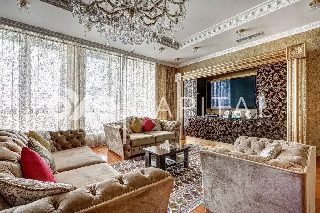 4-к кв. Москва ул. Усачева, 2С3 (238.8 м) - Фото 0