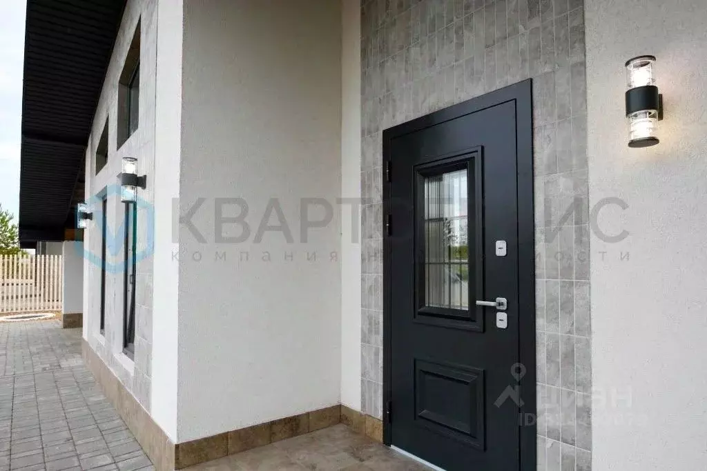 Дом в Омская область, Омский район, с. Троицкое бул. Альпийский (140 ... - Фото 1