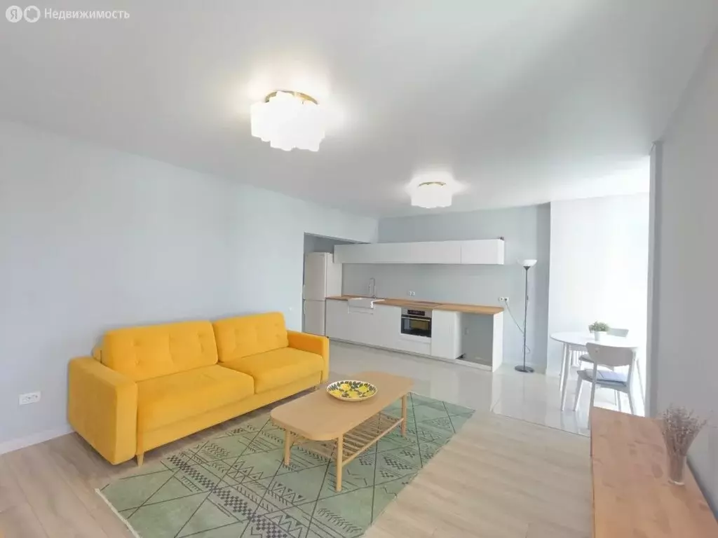 2-комнатная квартира: Анапа, улица Толстого, 130к2 (72.62 м) - Фото 1