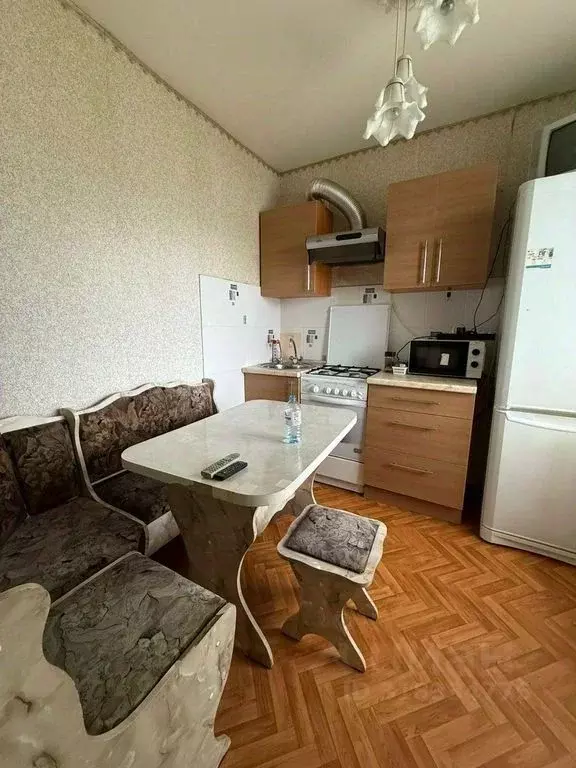 2-к кв. Тверская область, Кимры проезд Титова, 13 (42.5 м) - Фото 0