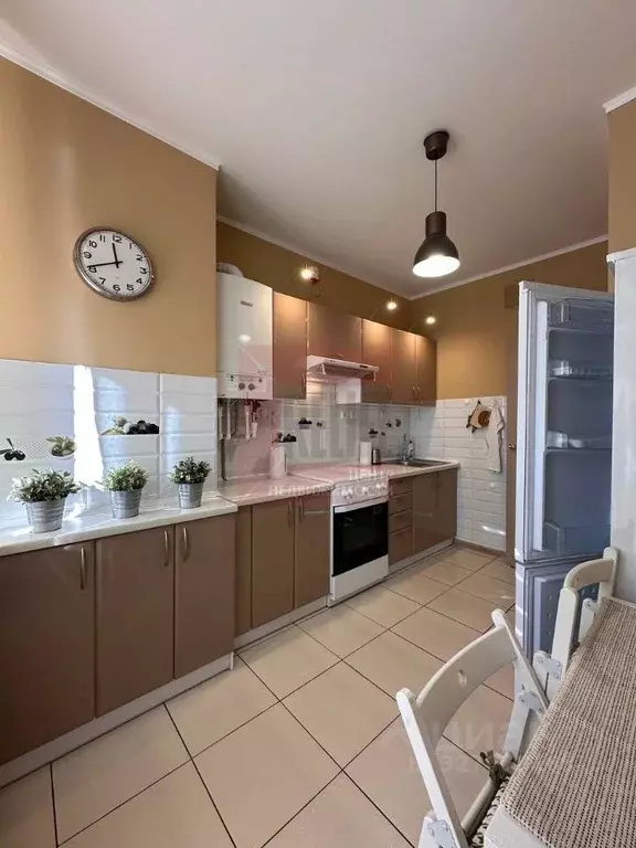 1-к кв. Калининградская область, Калининград ул. Горького, 98 (31.9 м) - Фото 2