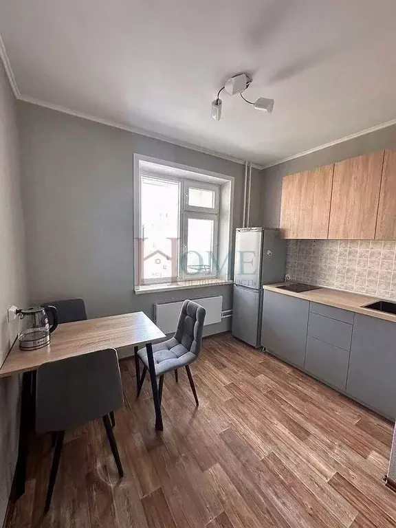 1-к кв. Новосибирская область, Новосибирск ул. Тюленина, 24 (35.0 м) - Фото 1