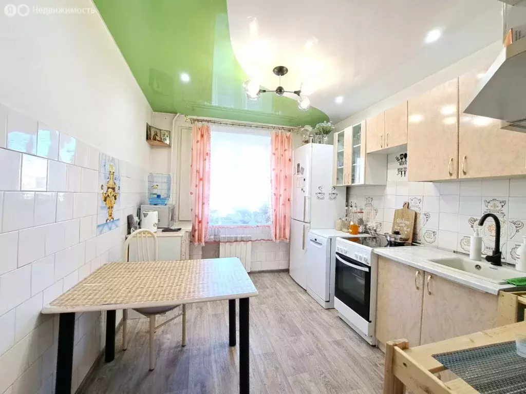 3-комнатная квартира: Улан-Удэ, улица Цивилева, 31 (71.5 м) - Фото 1