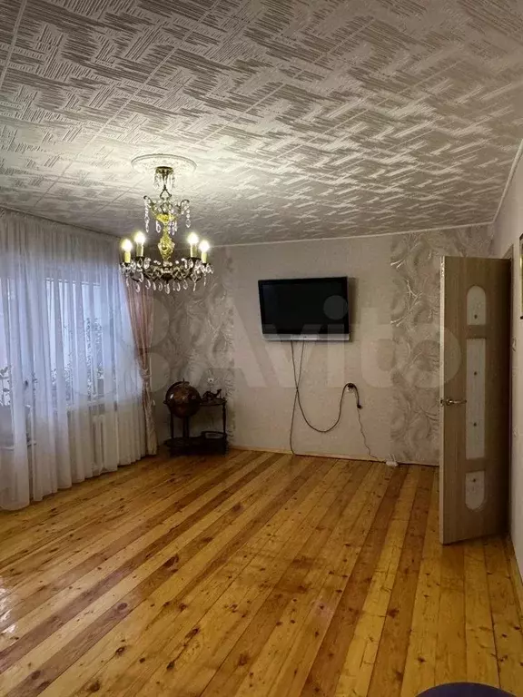 2-к. квартира, 76 м, 1/4 эт. - Фото 1