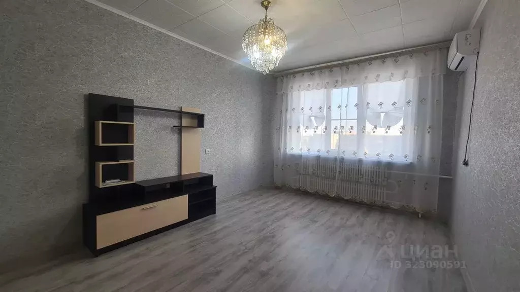 2-к кв. Волгоградская область, Волгоград ул. 8-й Воздушной Армии, 46 ... - Фото 1